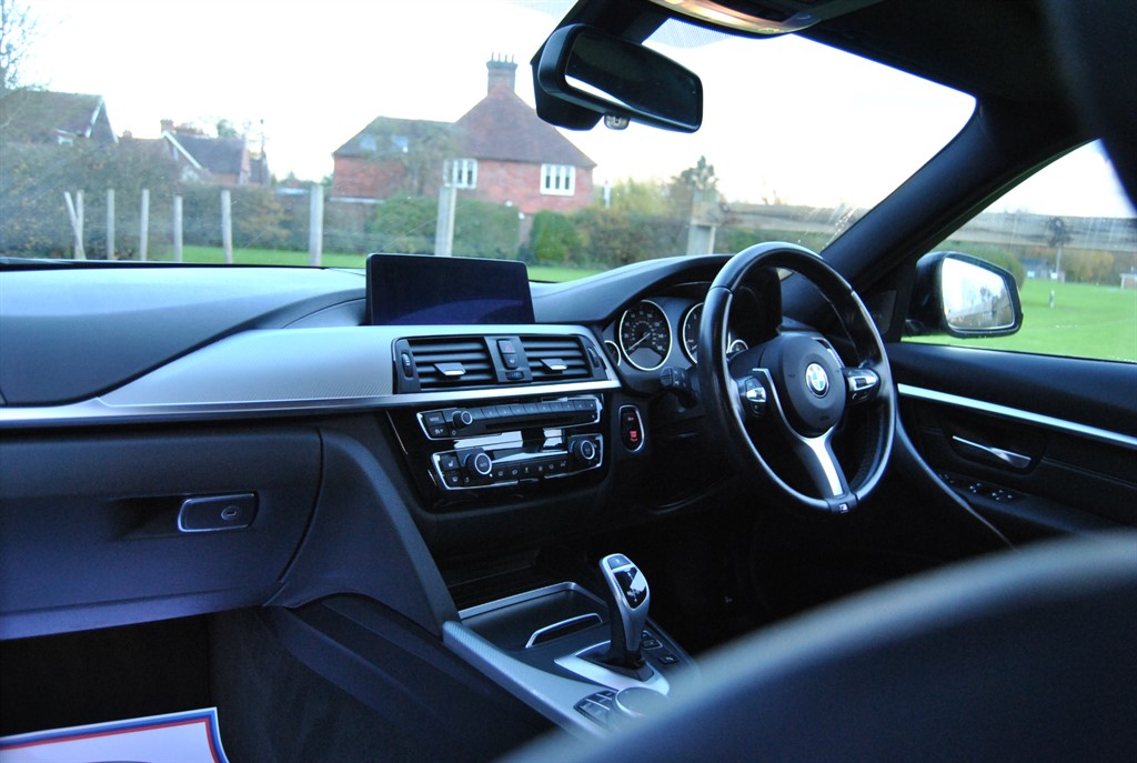 Used BMW 3 Series 2018 for sale - 76796694: Photo 32