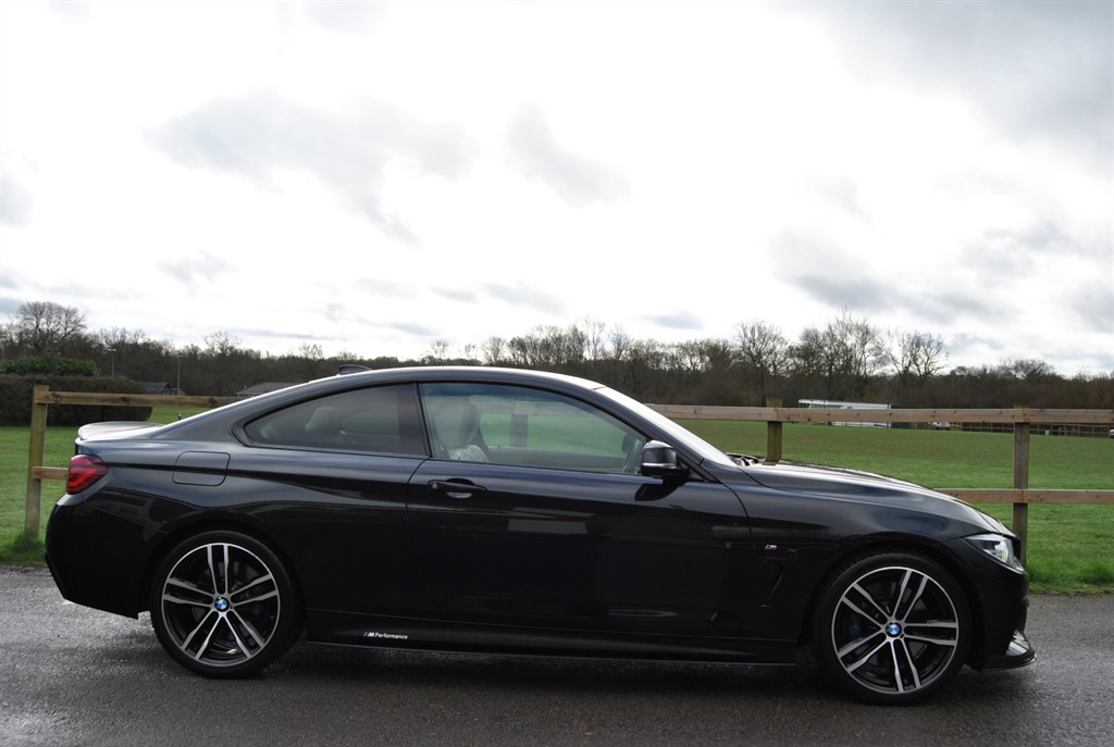 Used BMW 4 Series 2019 for sale - 77653361: Photo 2