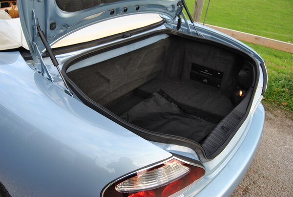 Used Jaguar XK8 2005 for sale - 76217333: Photo 27
