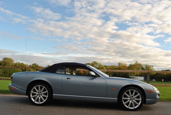 Used Jaguar XK8 2005 for sale - 76217333: Photo 2
