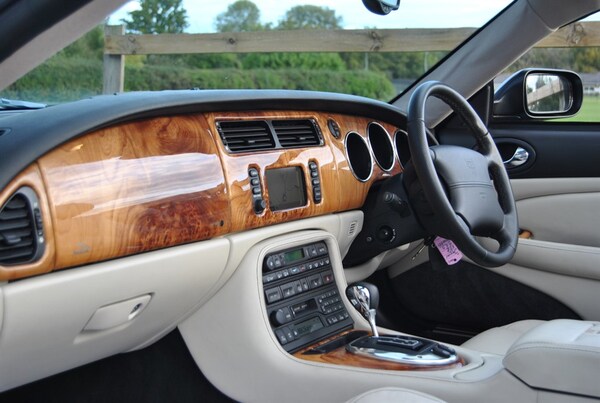 Used Jaguar XK8 2005 for sale - 76217333: Photo 32