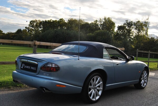 Used Jaguar XK8 2005 for sale - 76217333: Photo 4