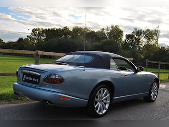 Used Jaguar XK8 2005 for sale - 76217333: Photo 4