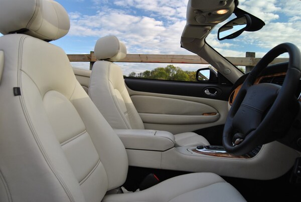 Used Jaguar XK8 2005 for sale - 76217333: Photo 5