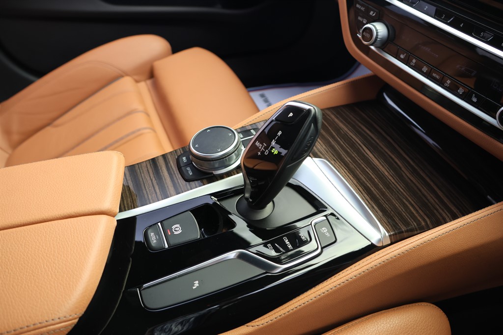 Used BMW 5 Series 2017 for sale - 78187231: Photo 12