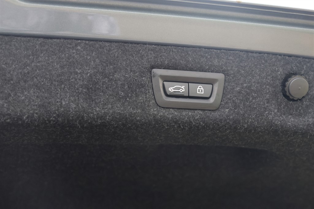 Used BMW 5 Series 2017 for sale - 78187231: Photo 18