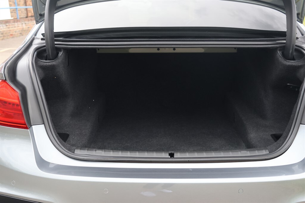 Used BMW 5 Series 2017 for sale - 78187231: Photo 19