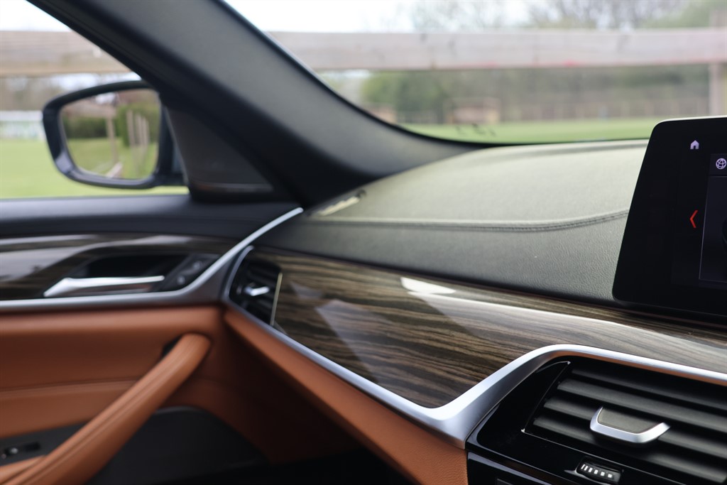 Used BMW 5 Series 2017 for sale - 78187231: Photo 31