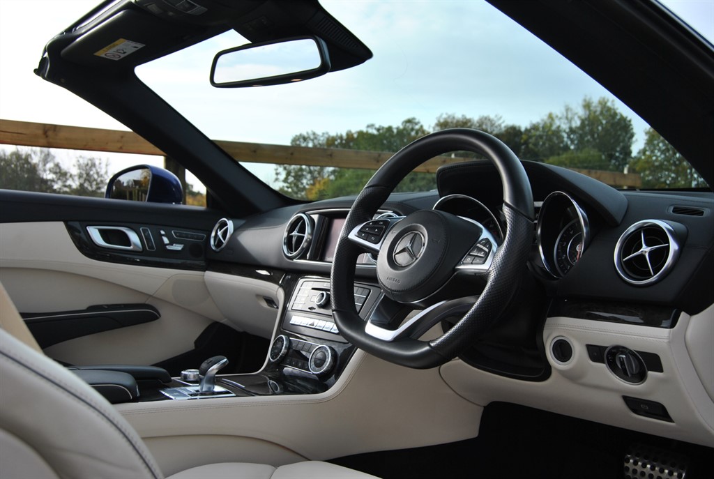 Used Mercedes-Benz SL 2017 for sale - 76415429: Photo 6