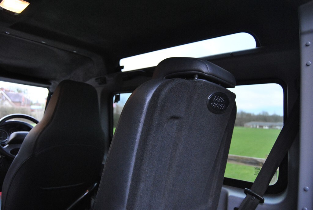 Used Land Rover Defender 2014 for sale - 77367314: Photo 40