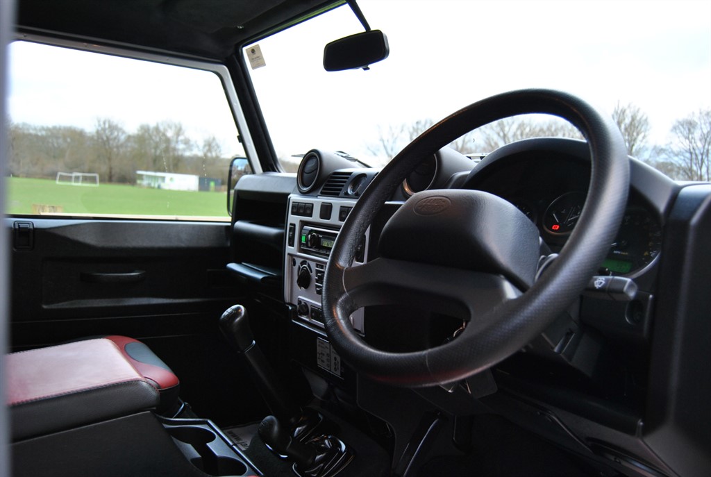 Used Land Rover Defender 2014 for sale - 77367314: Photo 6