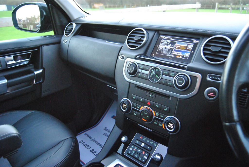 Used Land Rover Discovery 2016 for sale - 76901751: Photo 11