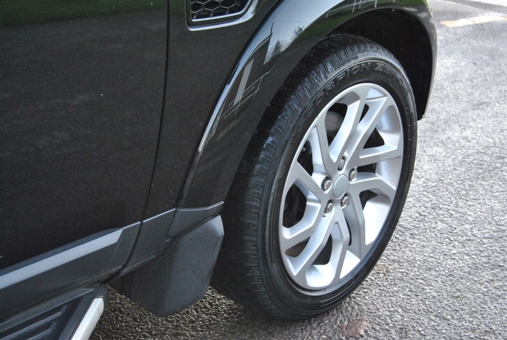 Used Land Rover Discovery 2016 for sale - 76901751: Photo 18