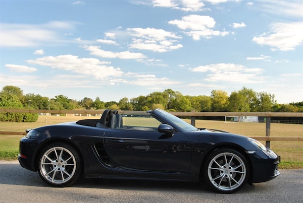 Used Porsche 718 Boxster 2019 for sale - 75672291: Photo 2