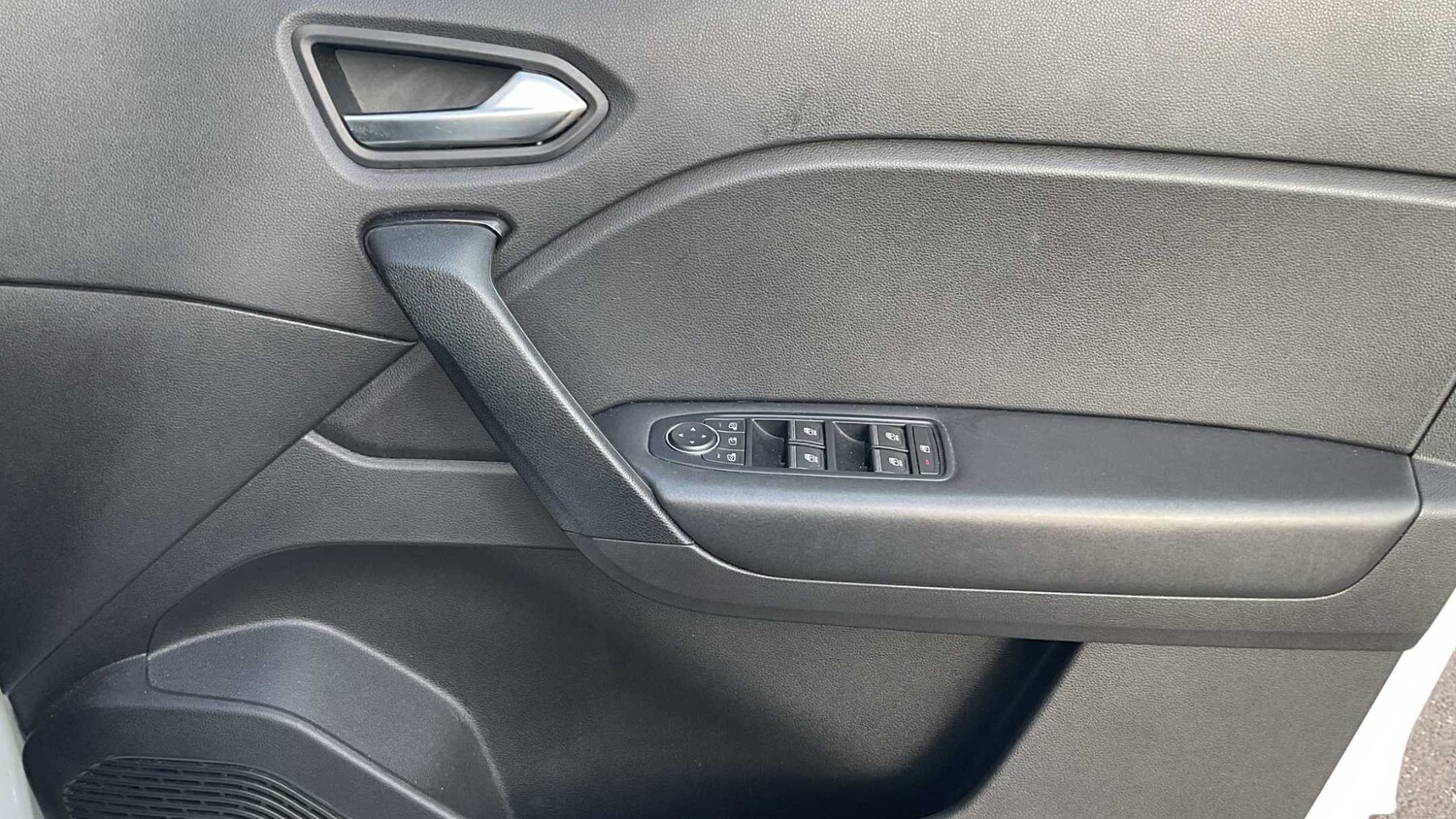 Used Renault Captur 2021 for sale - 78077003: Photo 21