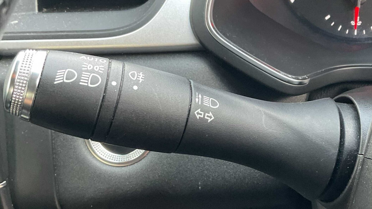 Used Renault Captur 2021 for sale - 78077003: Photo 28