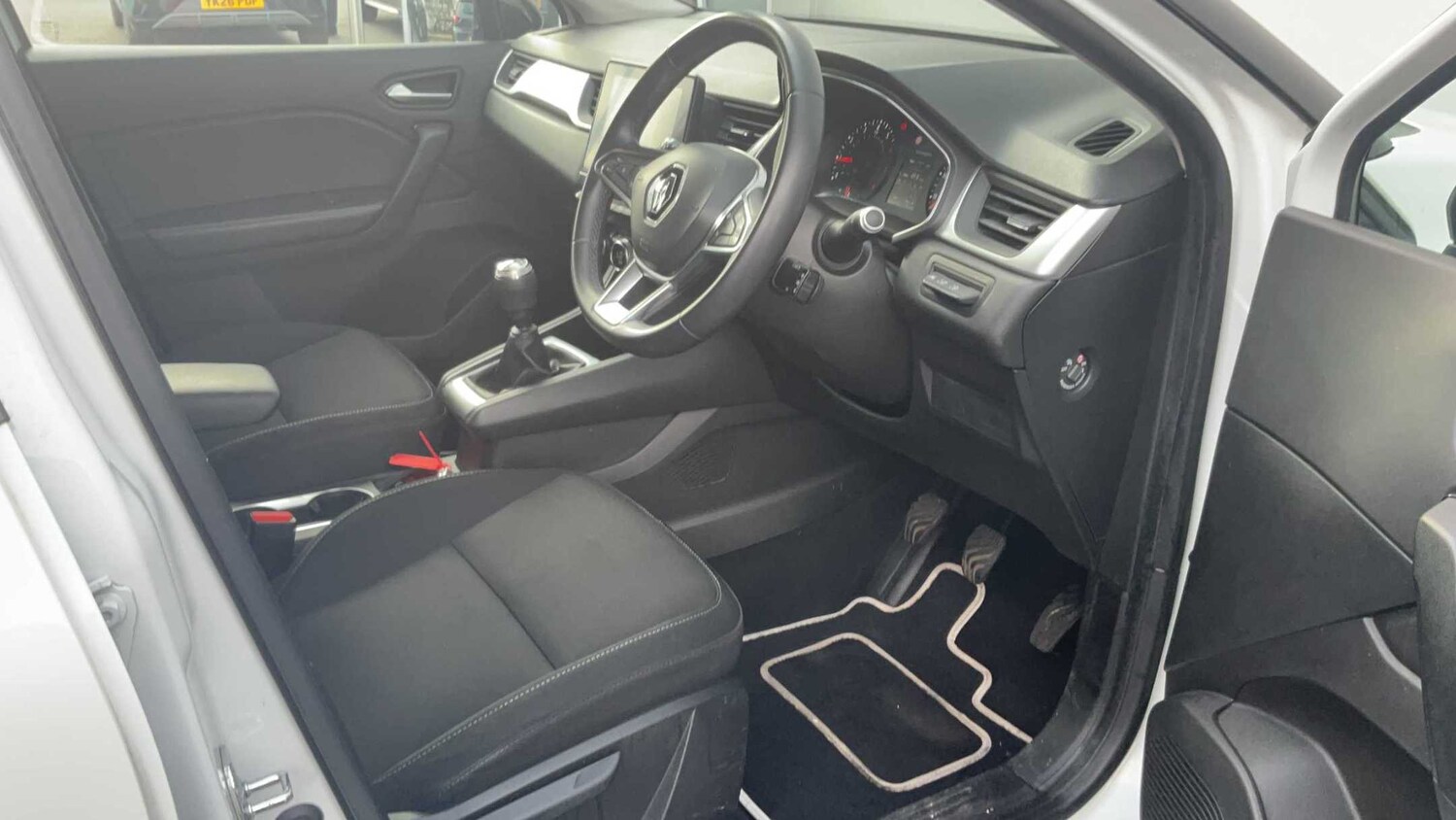 Used Renault Captur 2021 for sale - 78077003: Photo 8