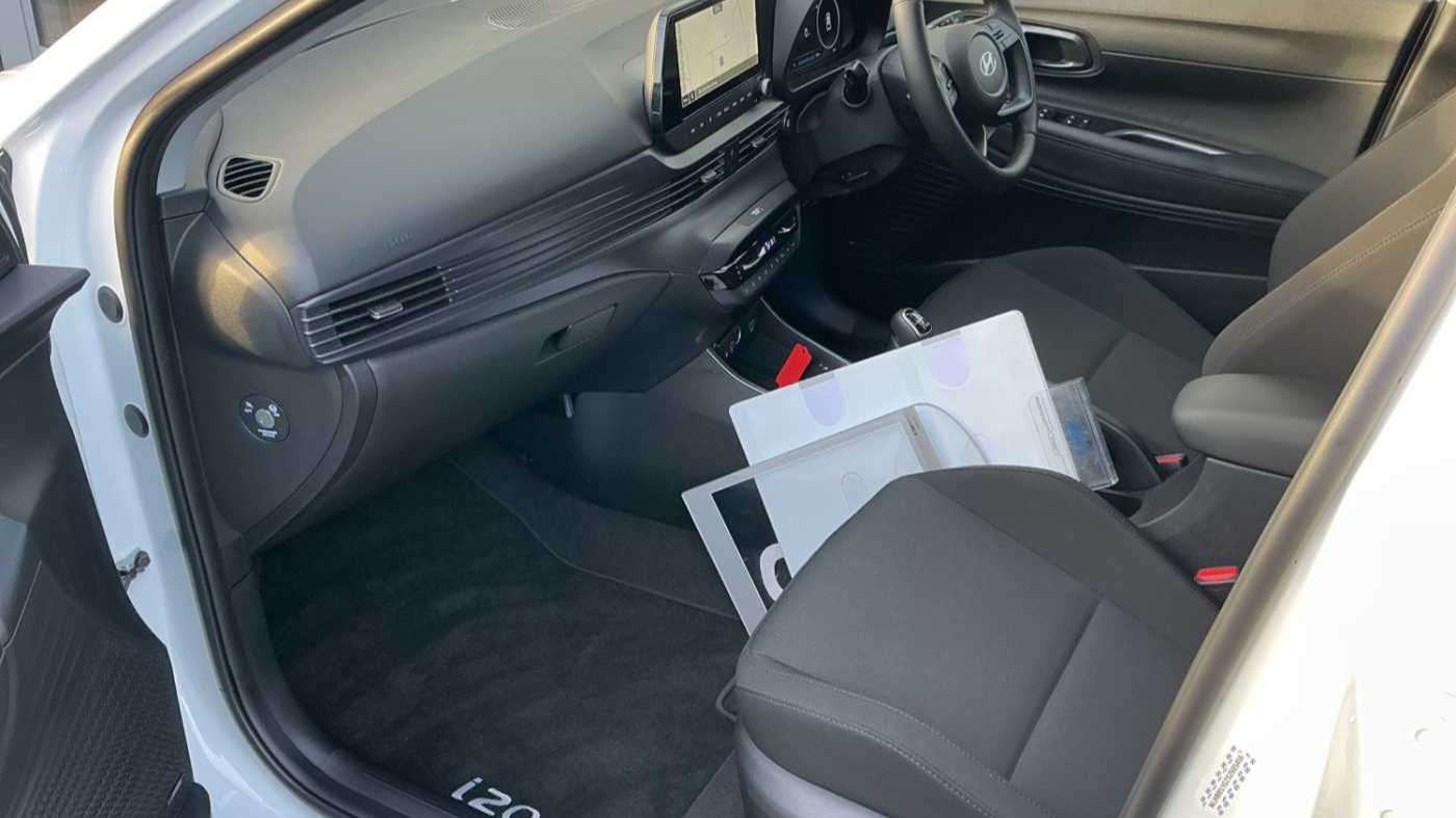 Used Hyundai i20 for sale - 77962830: Photo 32