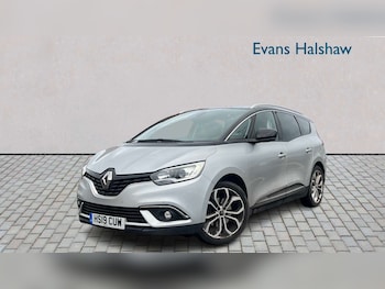 Used Renault Grand Scenic 2019 for sale - 77962779: Photo