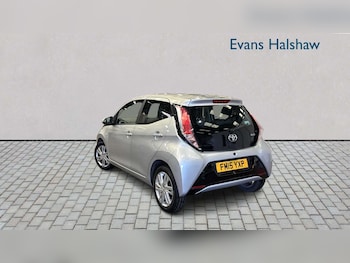 Used Toyota AYGO 2015 for sale - 79351654: Photo