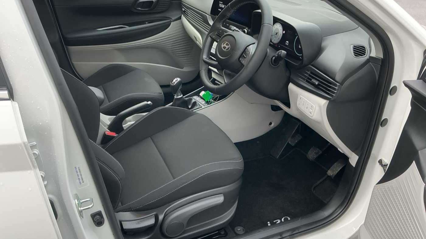 Used Hyundai i20 for sale - 77962774: Photo 5