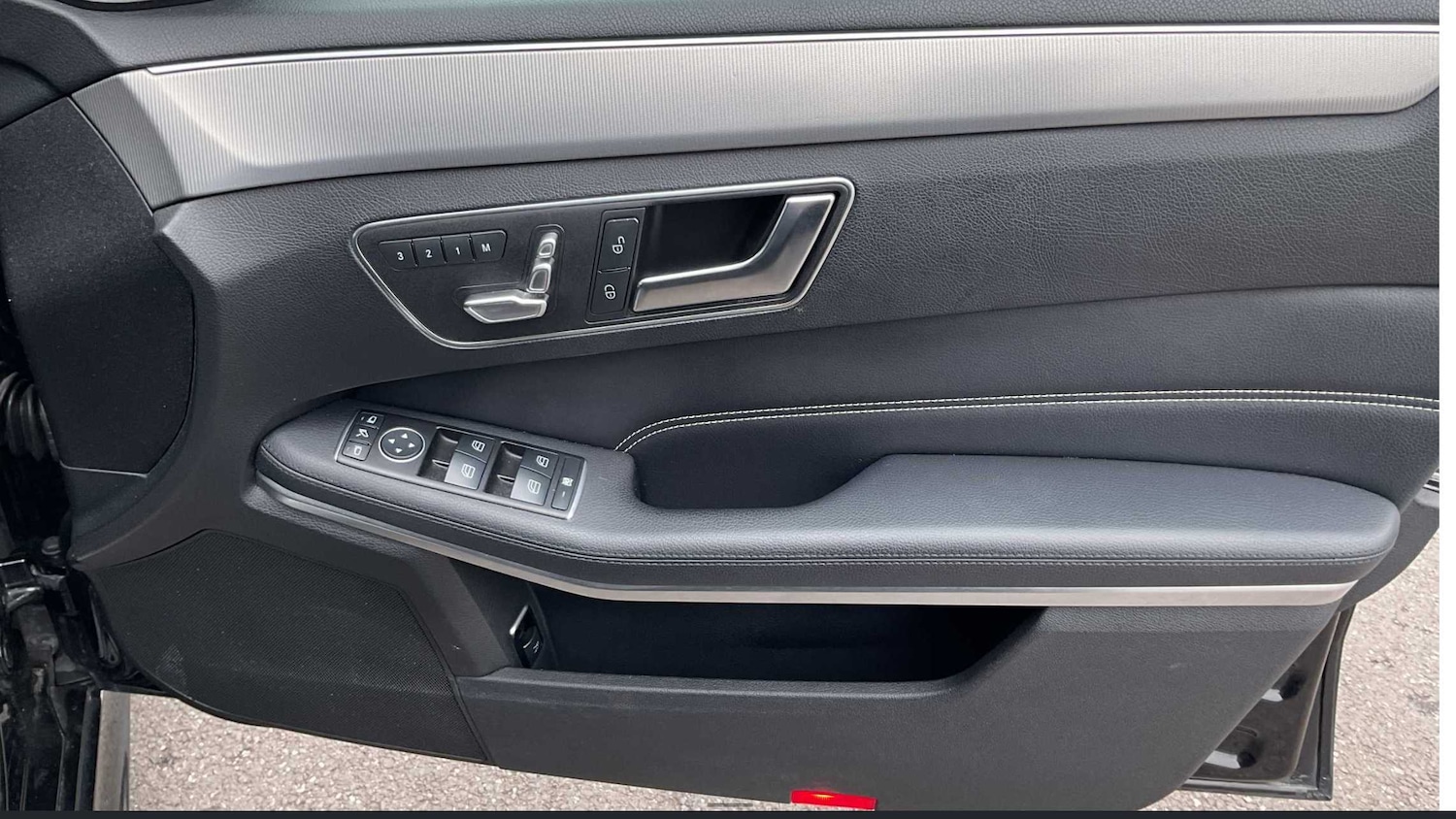 Used Mercedes-Benz E Class 2015 for sale - 78104586: Photo 21