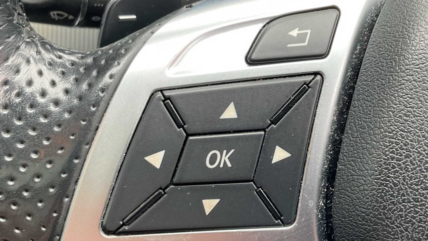 Used Mercedes-Benz E Class 2015 for sale - 78104586: Photo 27