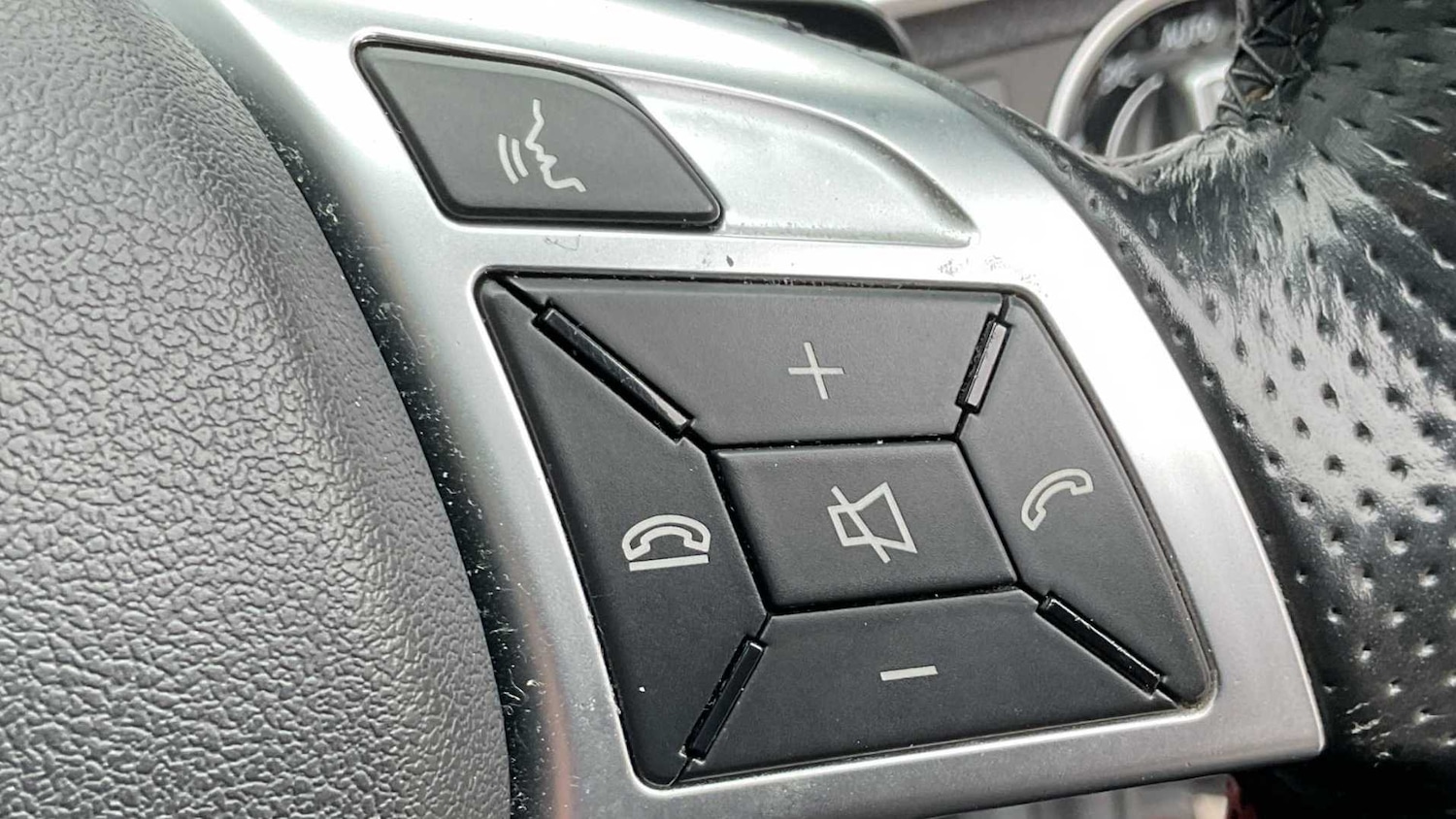 Used Mercedes-Benz E Class 2015 for sale - 78104586: Photo 28