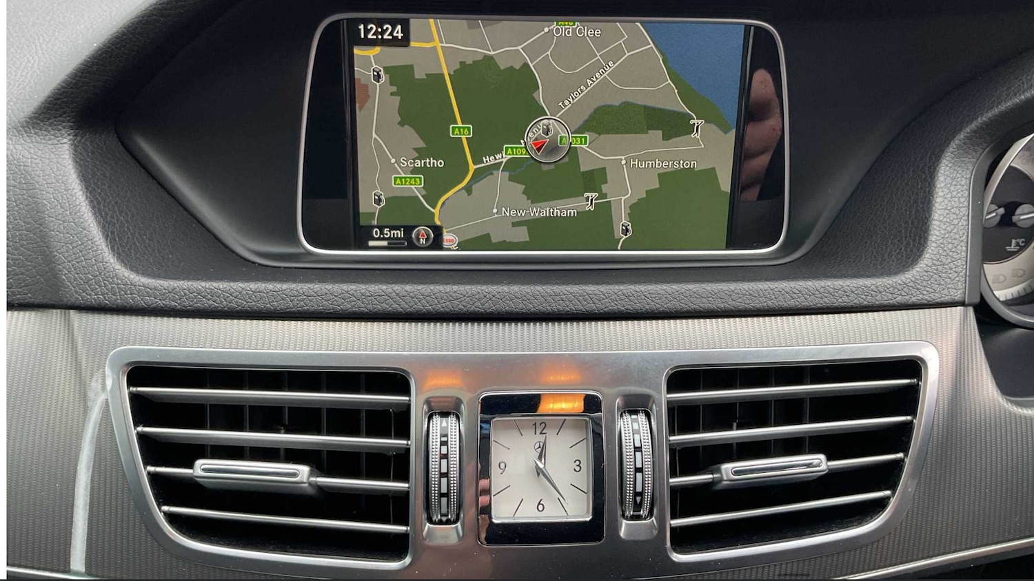 Used Mercedes-Benz E Class 2015 for sale - 78104586: Photo 31