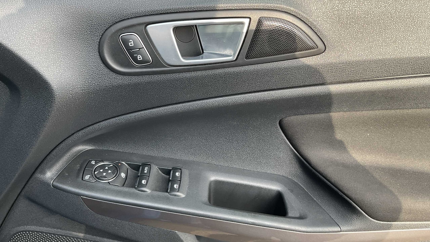 Used Ford Ecosport 2018 for sale - 78090152: Photo 22