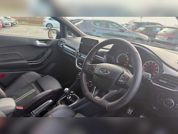 Used Ford Fiesta 2022 for sale - 77962799: Photo