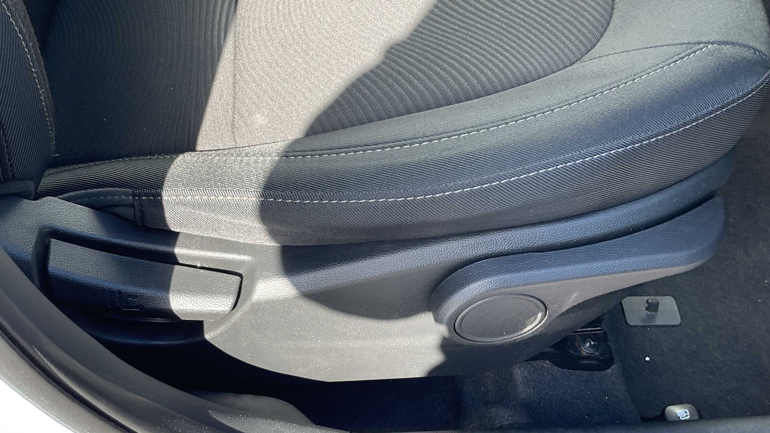 Used Hyundai i10 2019 for sale - 78077221: Photo 23