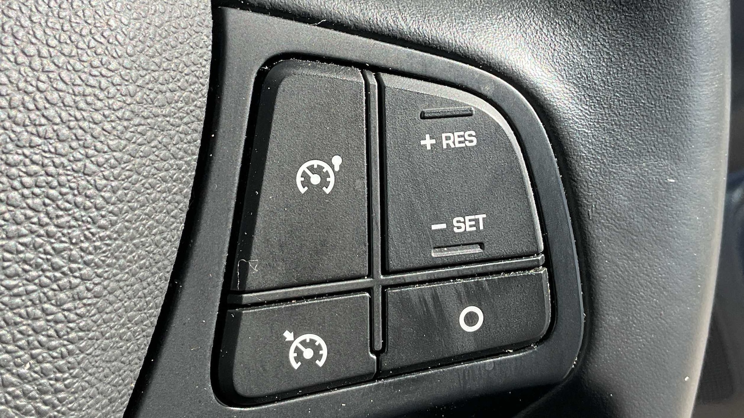 Used Hyundai i10 2019 for sale - 78077221: Photo 25