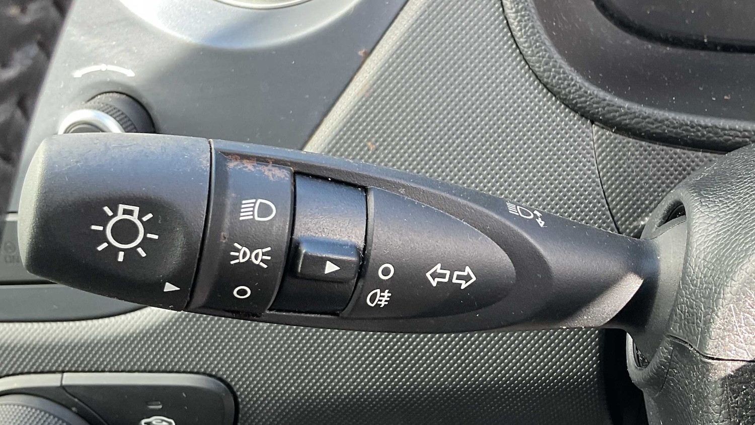 Used Hyundai i10 2019 for sale - 78077221: Photo 29