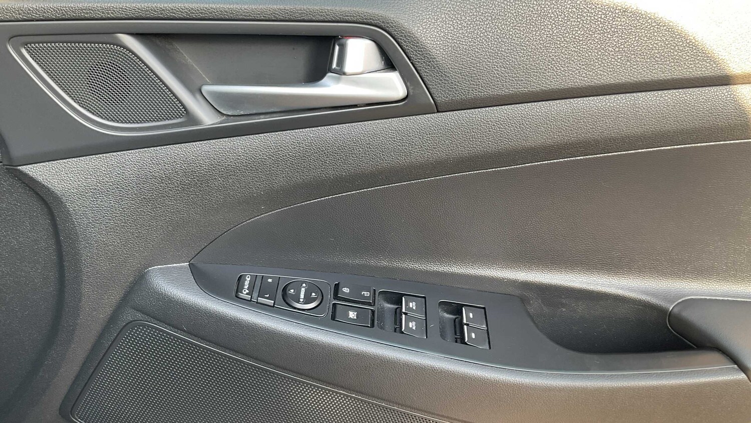 Used Hyundai TUCSON for sale - 77962711: Photo 18