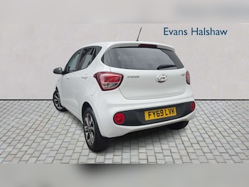 Used Hyundai i10 2019 for sale - 79579584: Photo