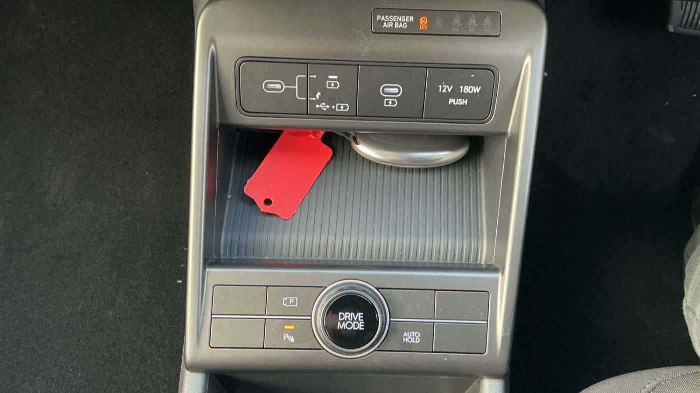 Used Hyundai KONA 2025 for sale - 77962849: Photo 26