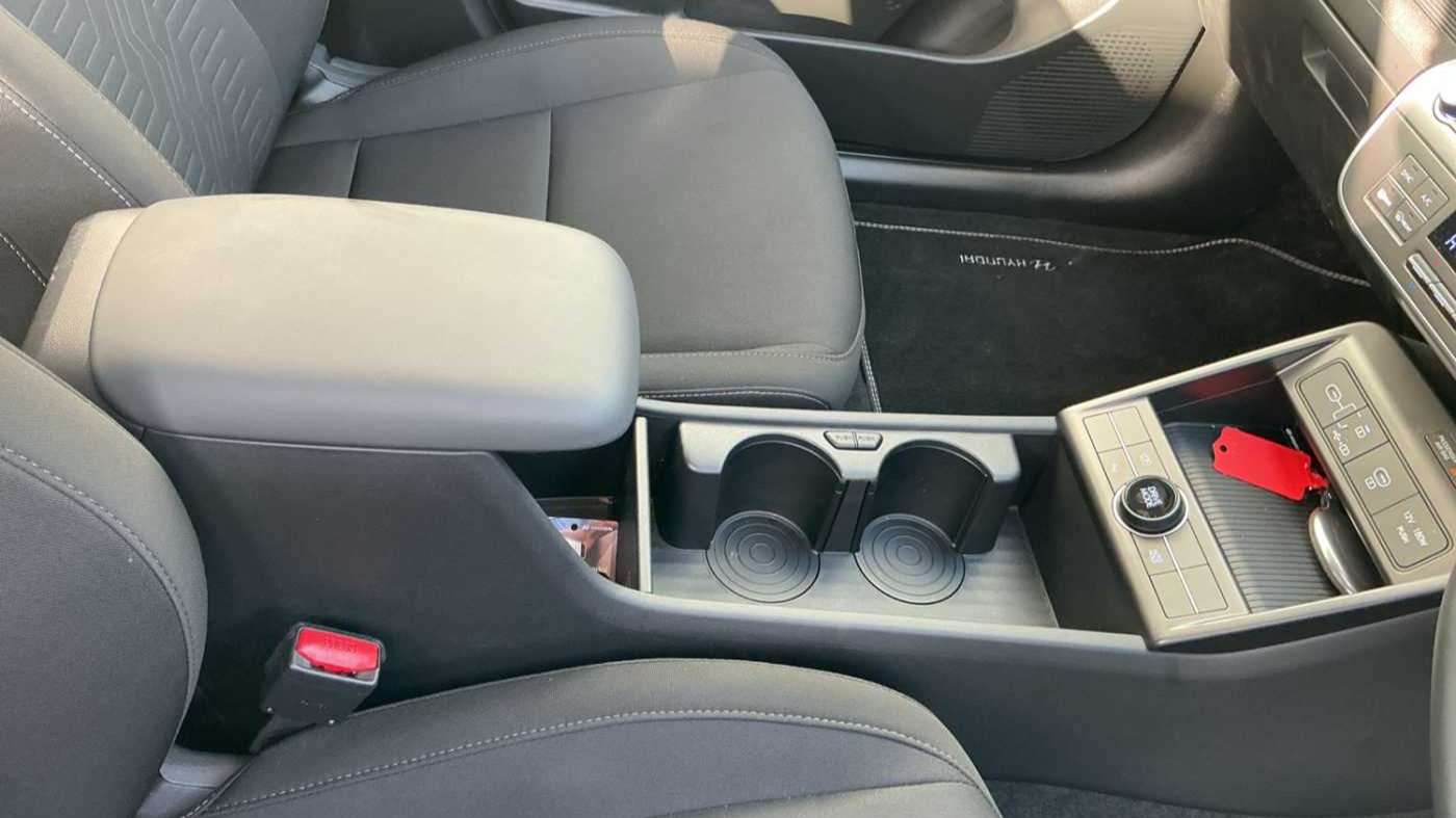 Used Hyundai KONA 2025 for sale - 77962849: Photo 28