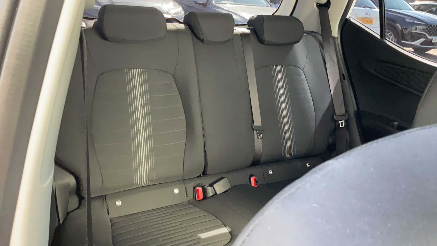 Used Hyundai i10 2023 for sale - 78063770: Photo 12