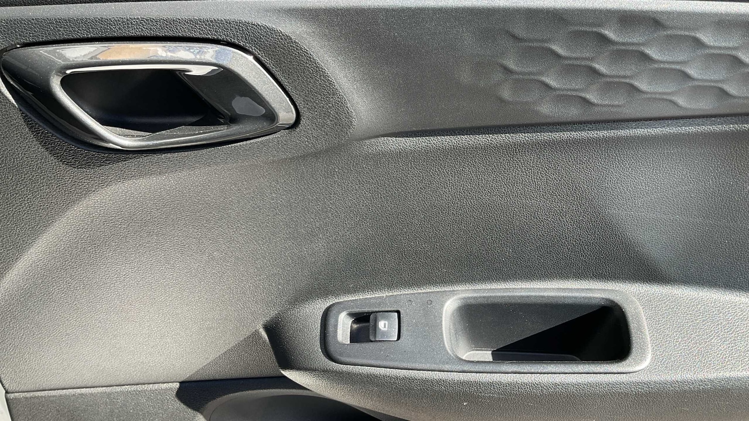 Used Hyundai i10 2023 for sale - 78063770: Photo 19