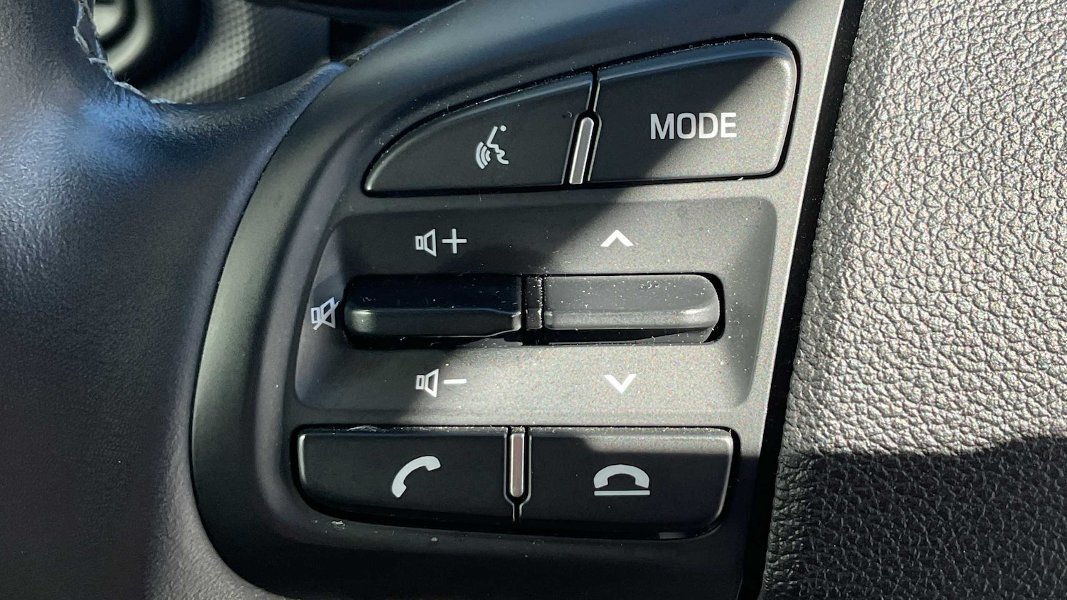 Used Hyundai i10 2023 for sale - 78063770: Photo 24