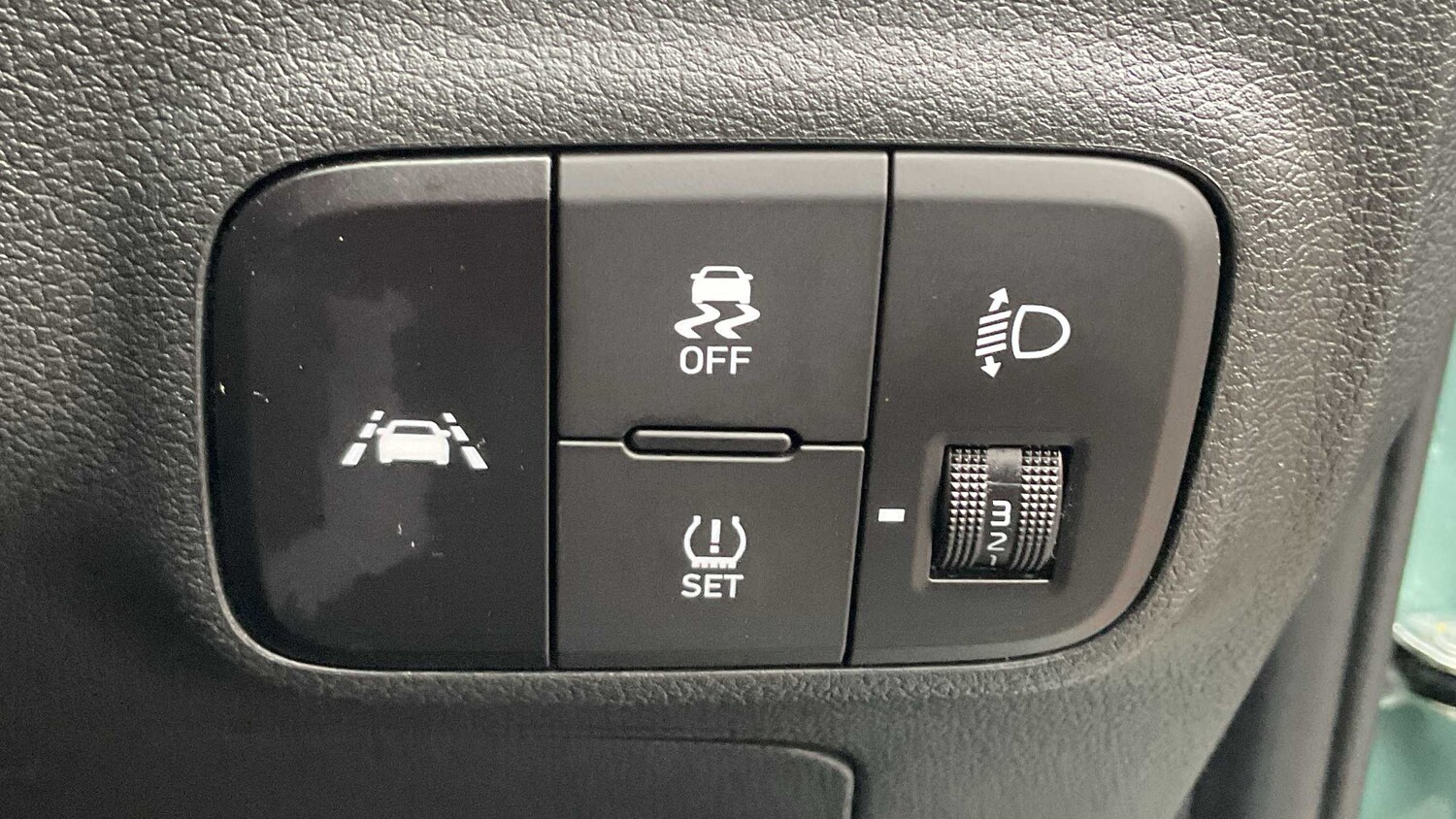 Used Hyundai i10 2023 for sale - 78010582: Photo 21