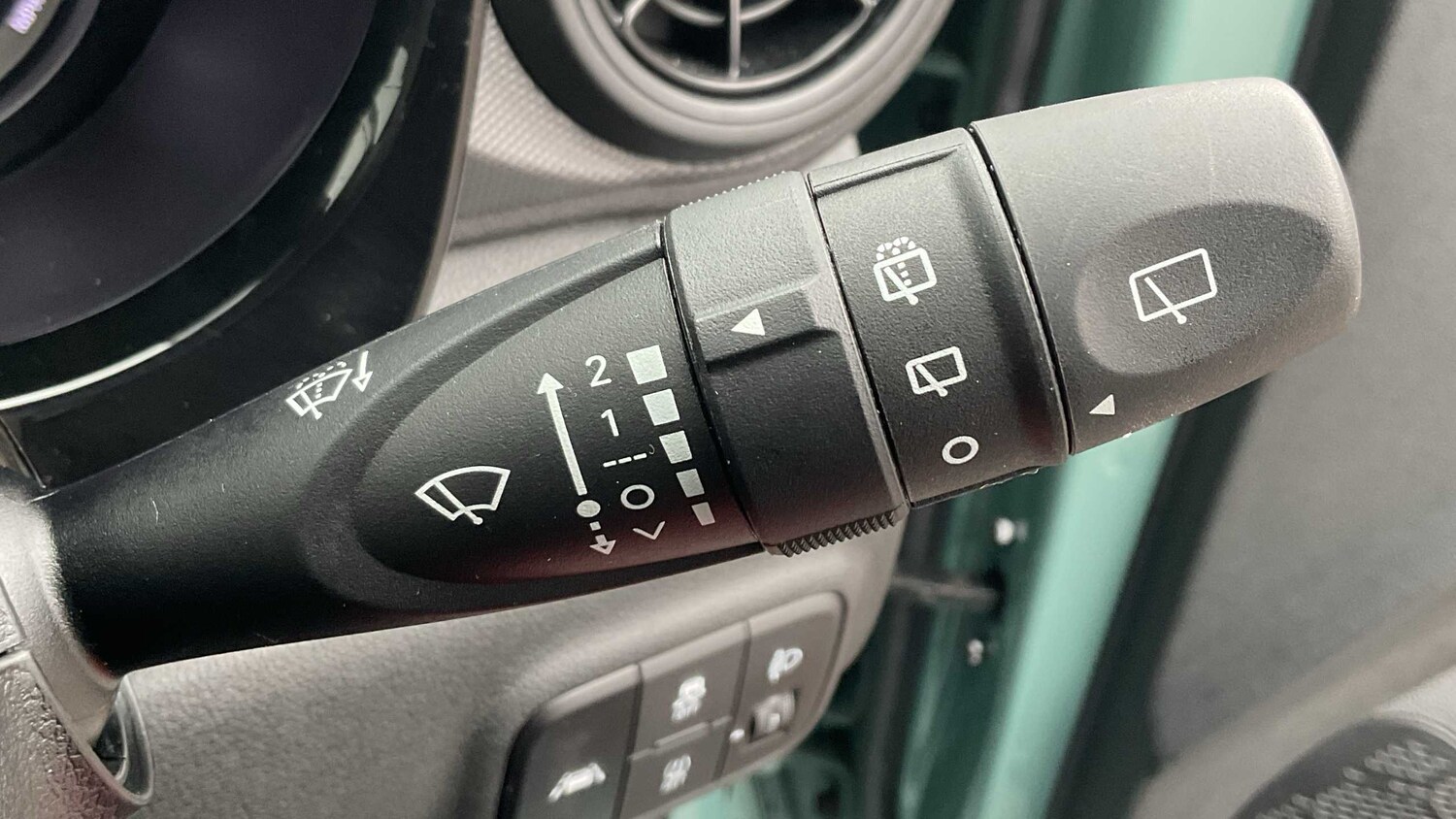 Used Hyundai i10 2023 for sale - 78010582: Photo 24