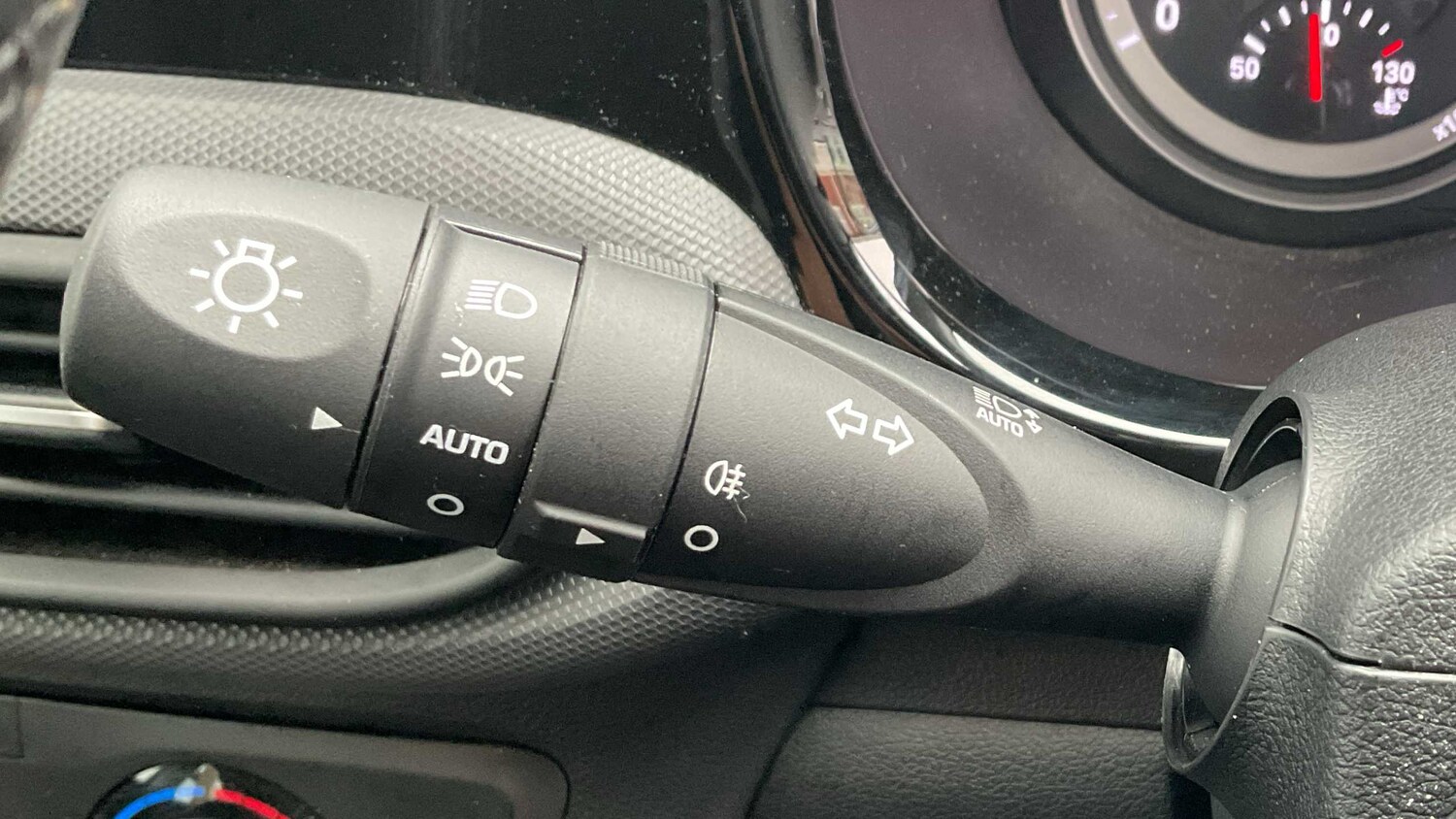 Used Hyundai i10 2023 for sale - 78010582: Photo 25