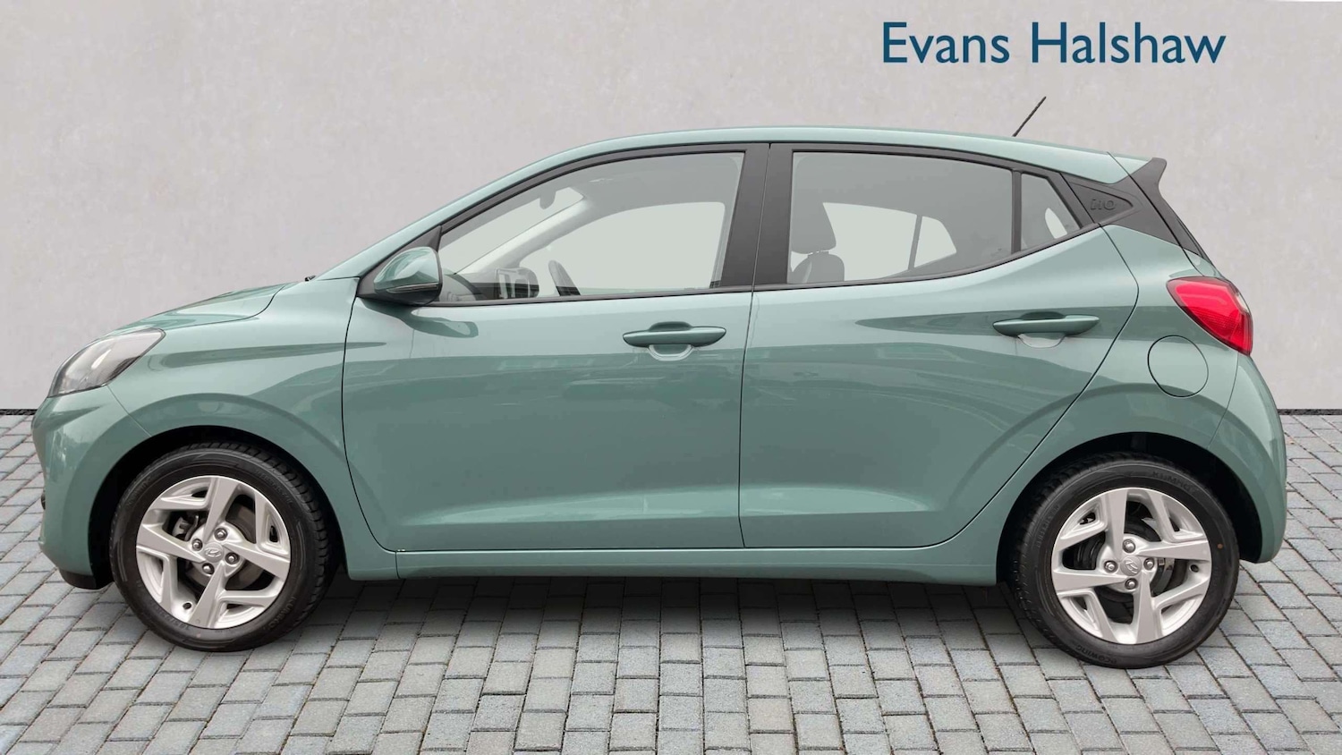 Used Hyundai i10 2023 for sale - 78010582: Photo 3