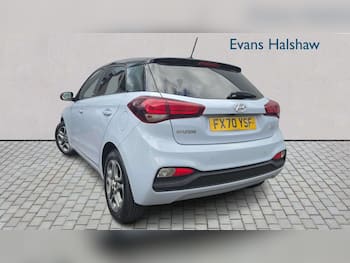 Used Hyundai i20 2020 for sale - 79745535: Photo