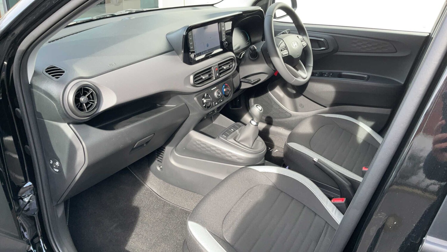 Used Hyundai i10 for sale - 77962793: Photo 13