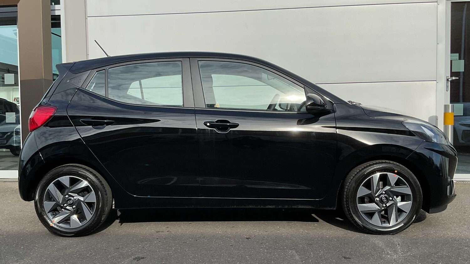 Used Hyundai i10 for sale - 77962793: Photo 15