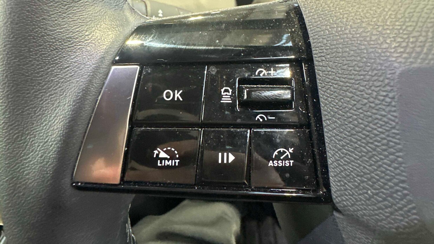 Used Vauxhall Astra for sale - 77962761: Photo 16