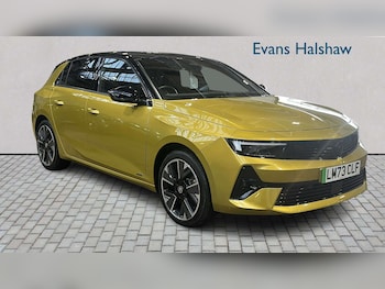 Used Vauxhall Astra 2024 for sale - 77962761: Photo